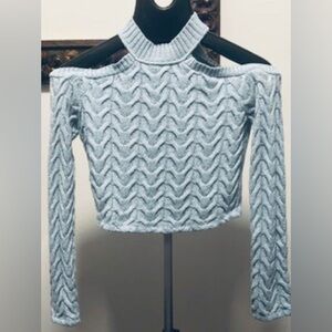 ZARA Light Blue Lightweight Off Shoulder Cropped Chevron Knitted Sweater Size S